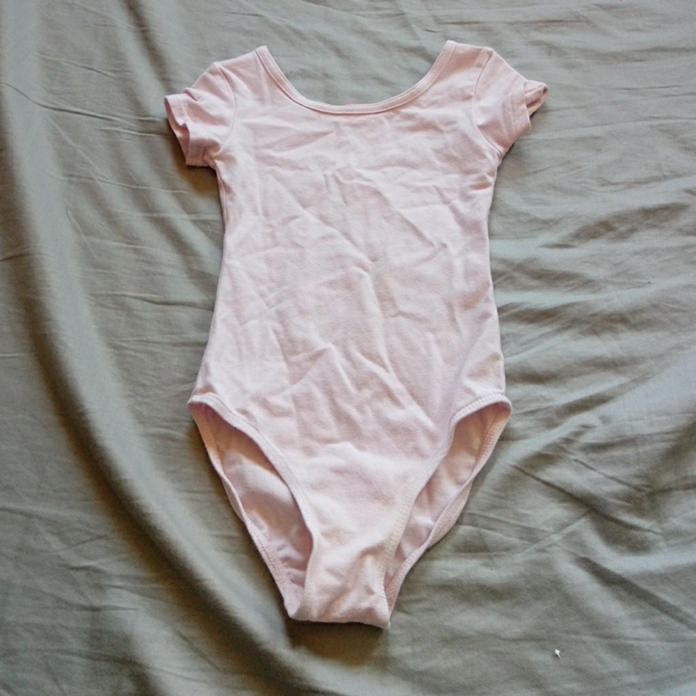 Danskin now pink leotard size 4/5